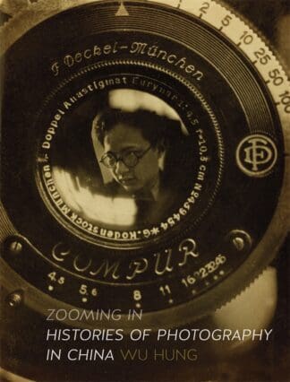 Zooming In (Hardback)